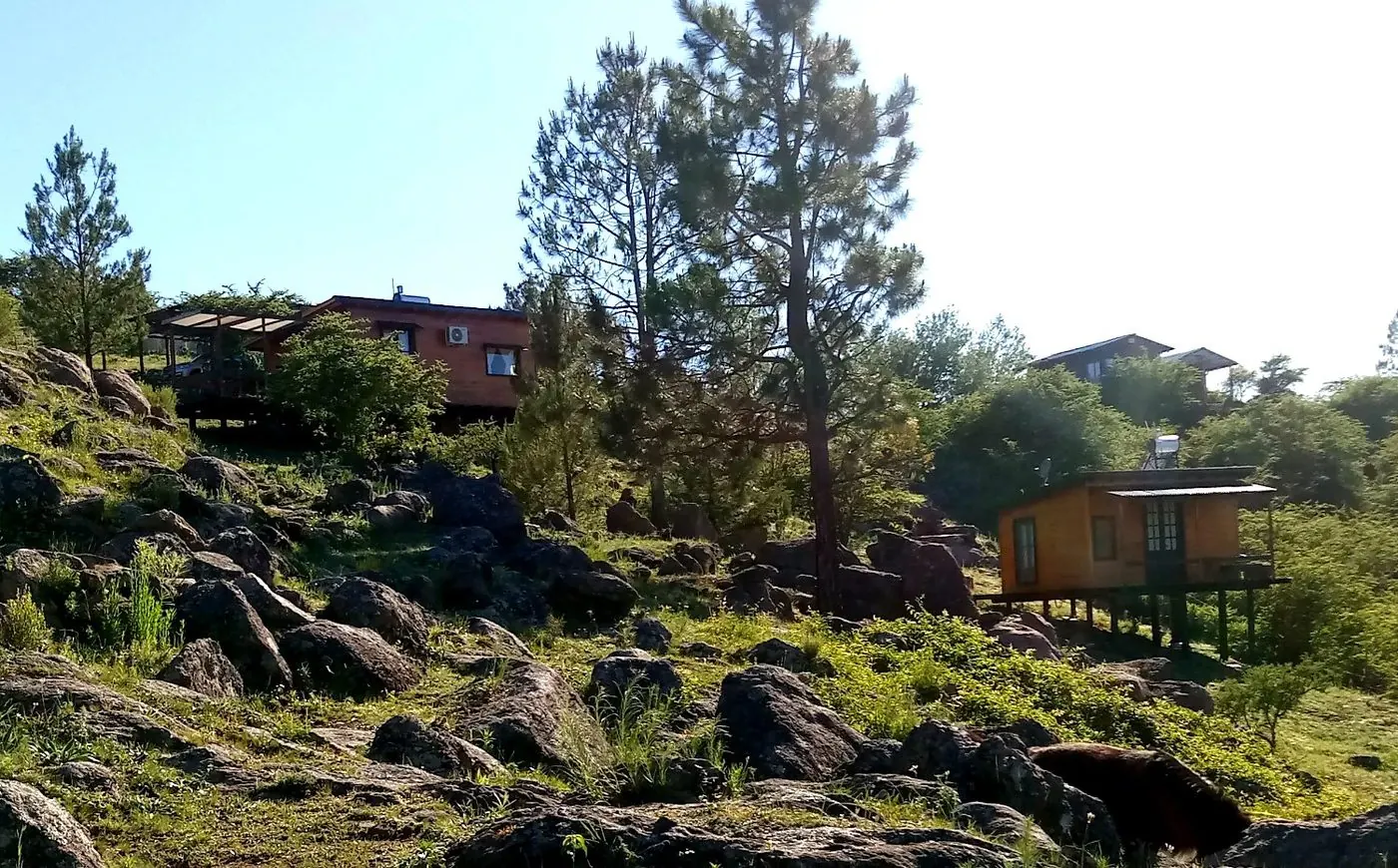 Predio de una hectárea de Las Chuñas con arroyo propio en Paso de la Pampa, San Clemente, Córdoba